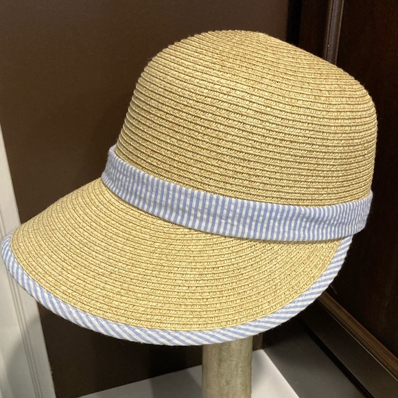 NWT, pair of UPF50 hats - Picture 3 of 14